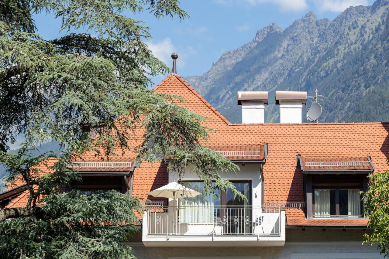 Der Ladurner Hof - Wohnen Am Weinberg Apartment Merano Exterior photo